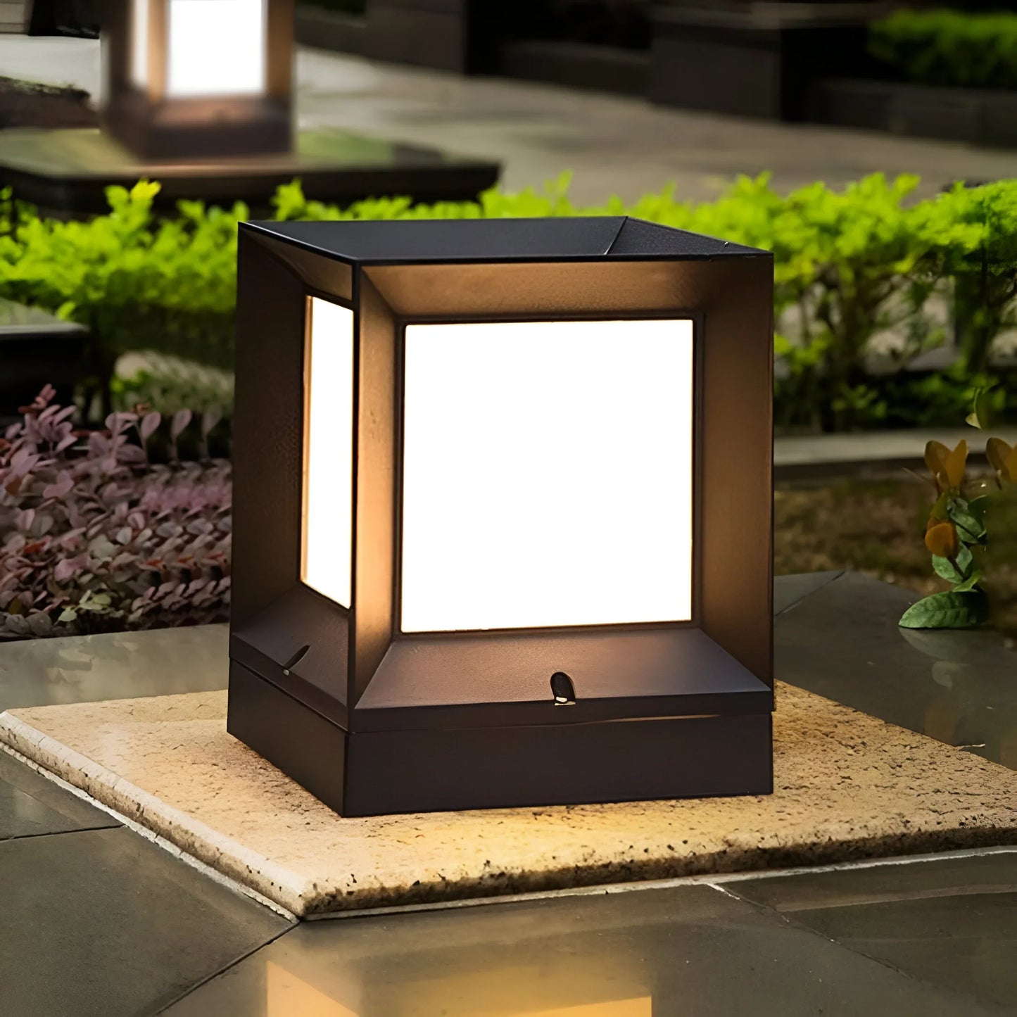 GlowPillar – Sleek Outdoor LED Light
