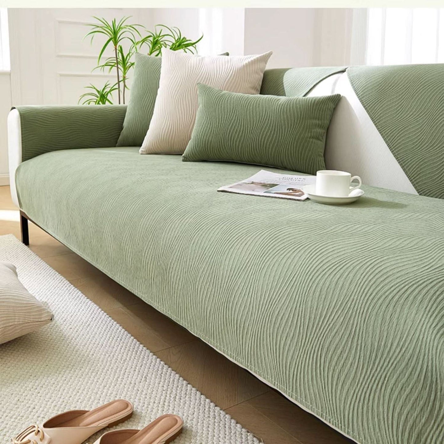 BowLift | Enne - Graceful fit, ultra-stylish sofa cover
