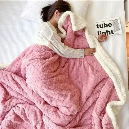 BowLift | Thick Winter Lambswool Blanket - WarmWool