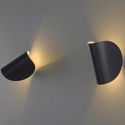 BowLift Eveline: Modern Geometric LED Wall Light with 4 Color Options, Indoor/Outdoor Metal Fixture