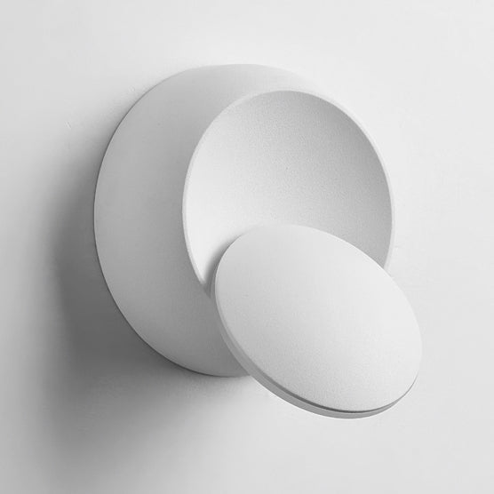 BowLift Contemporary Nordic Iron Round Eclipse Rotatable LED Wall Light — Ideal Bedside Nightstand Sconce