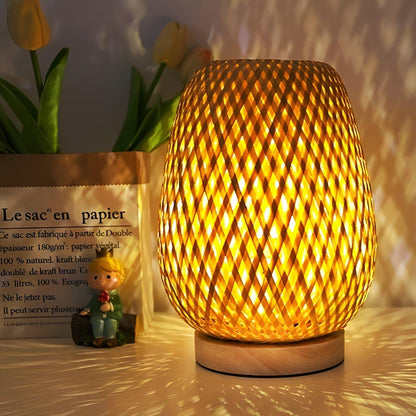 BowLift Aura Lamp: Bamboo USB-Powered Table Lamp for the Bedroom