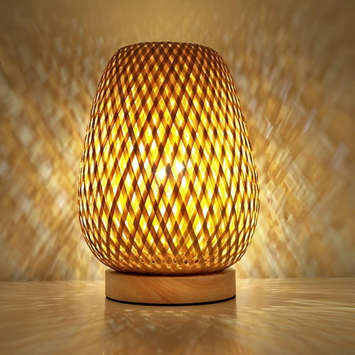 BowLift Aura Lamp: Bamboo USB-Powered Table Lamp for the Bedroom