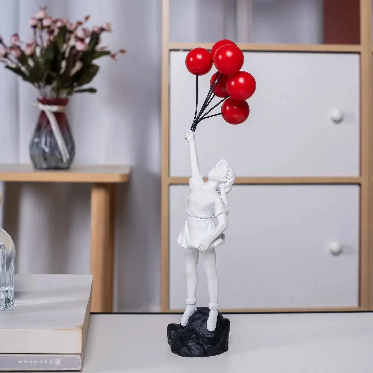LZINA™ | Banksy flying Balloon Girl Statue