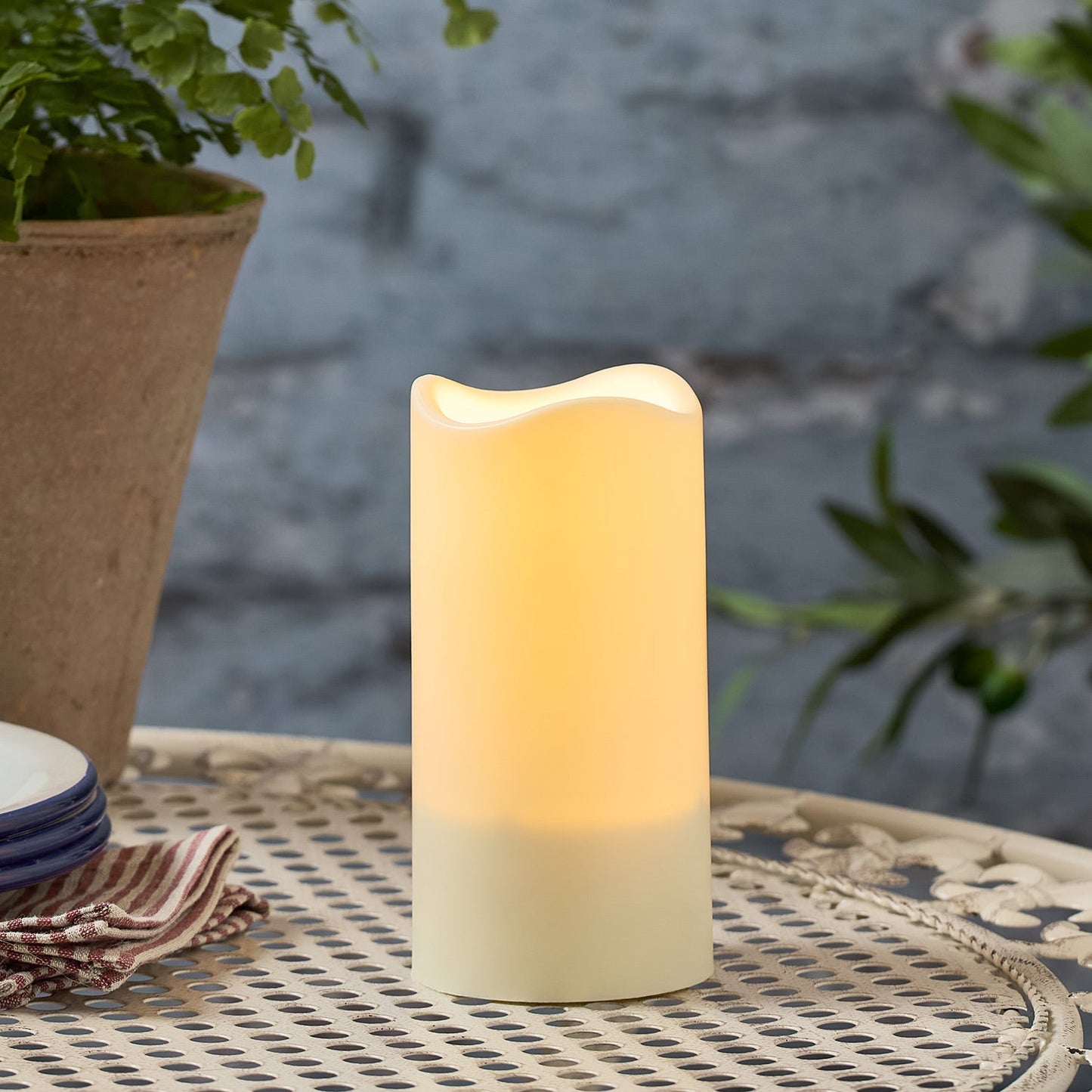 LZINA™ | Set of 3 Solar Candles