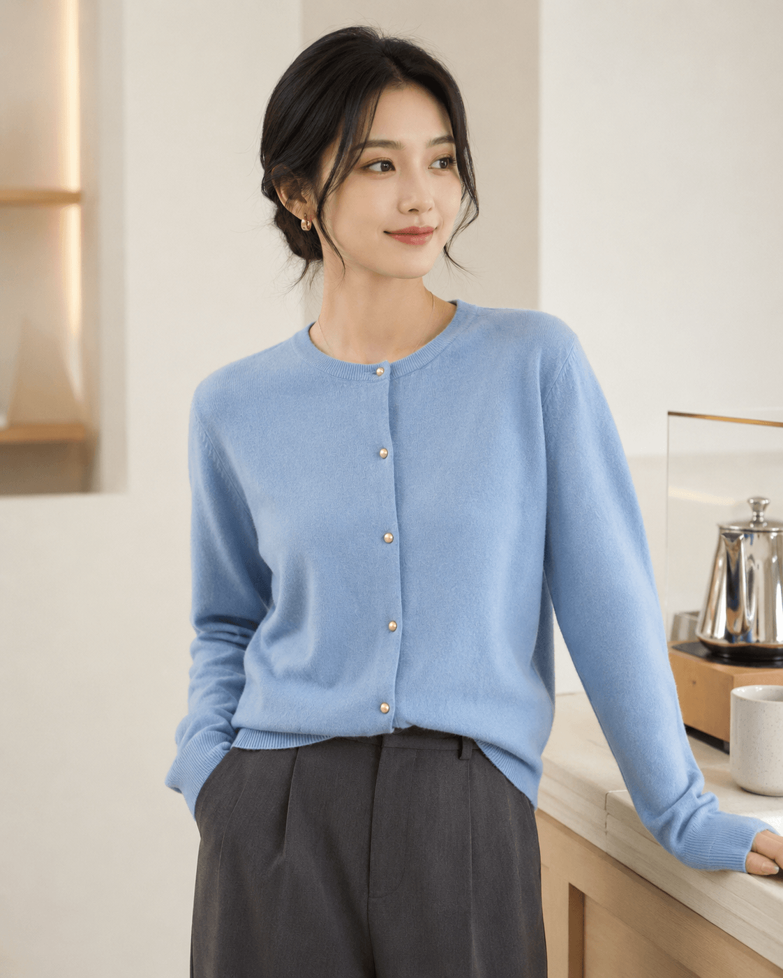 Women’s Turtleneck Knit Jumper with Long Sleeves, Regular Fit and Soft Stretch