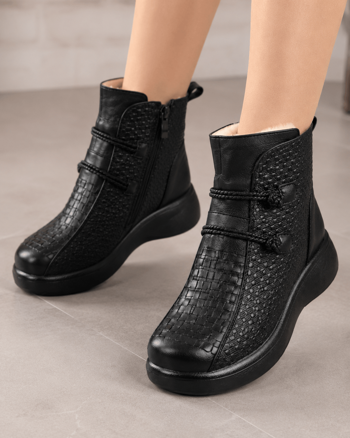 Women’s Plush Lined Wedge Ankle Boots Round Toe Winter Boots