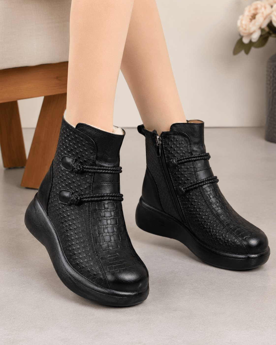 Women’s Plush Lined Wedge Ankle Boots Round Toe Winter Boots