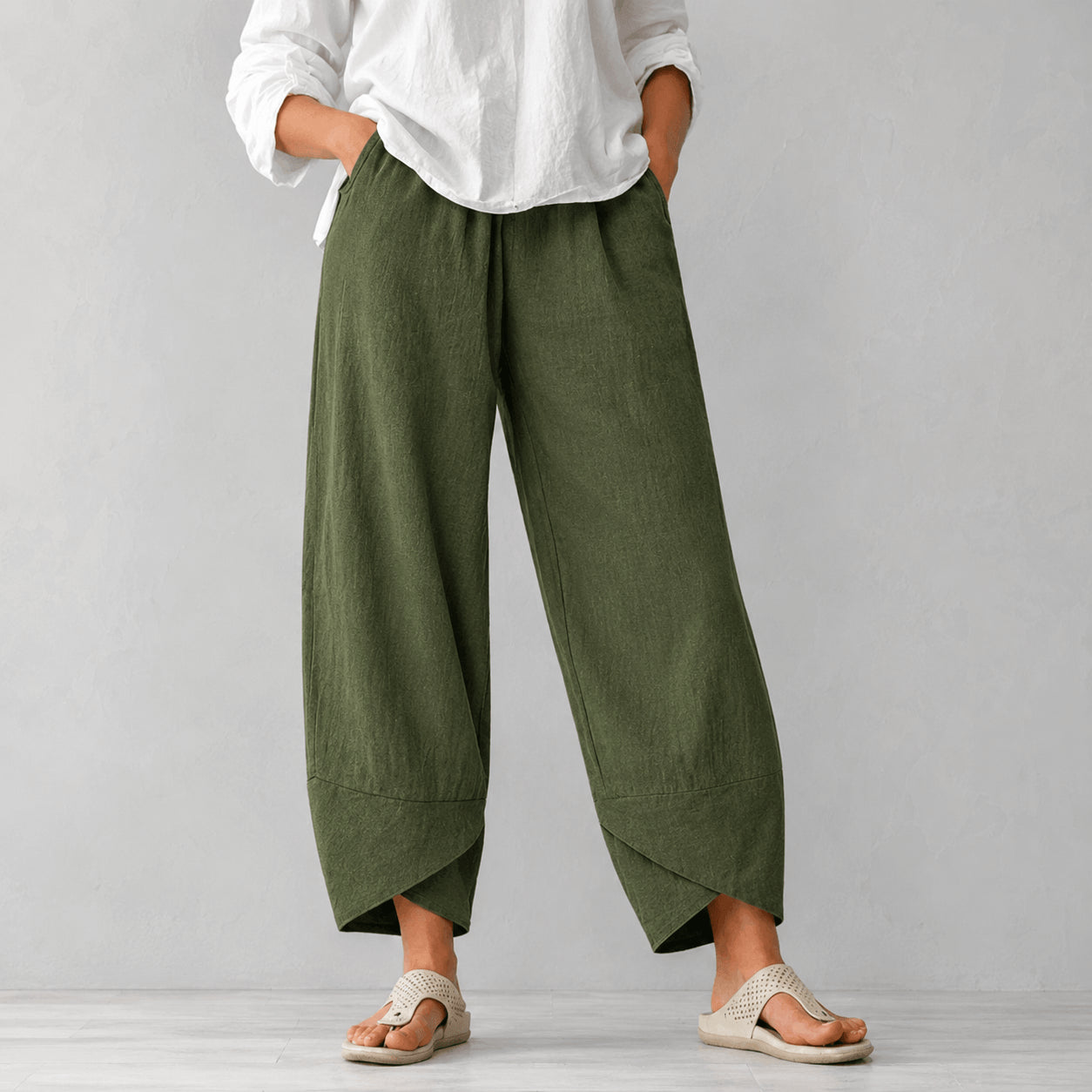 Women’s Relaxed Tapered Summer Trousers