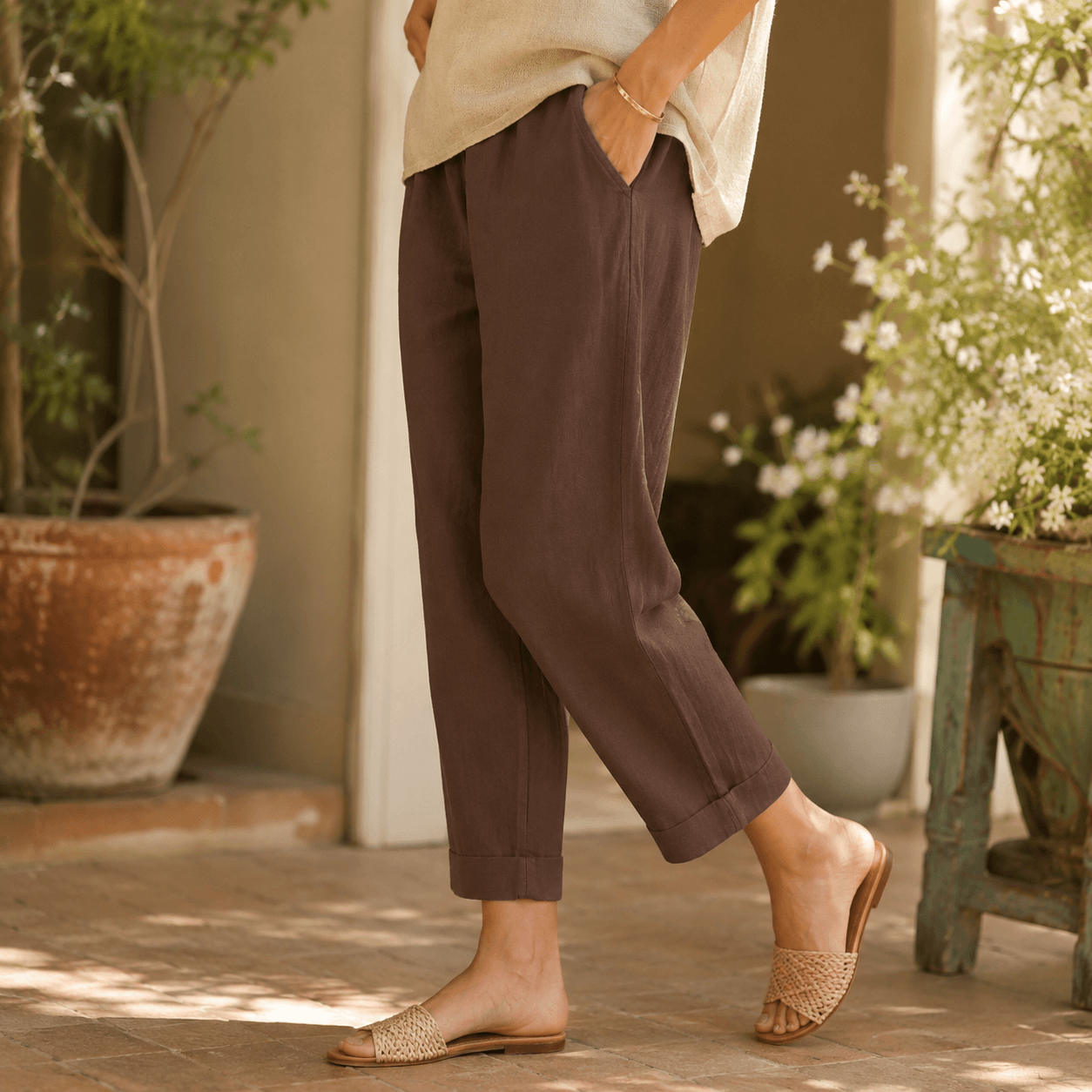 Women’s Lightweight Cropped Straight Leg Summer Trousers