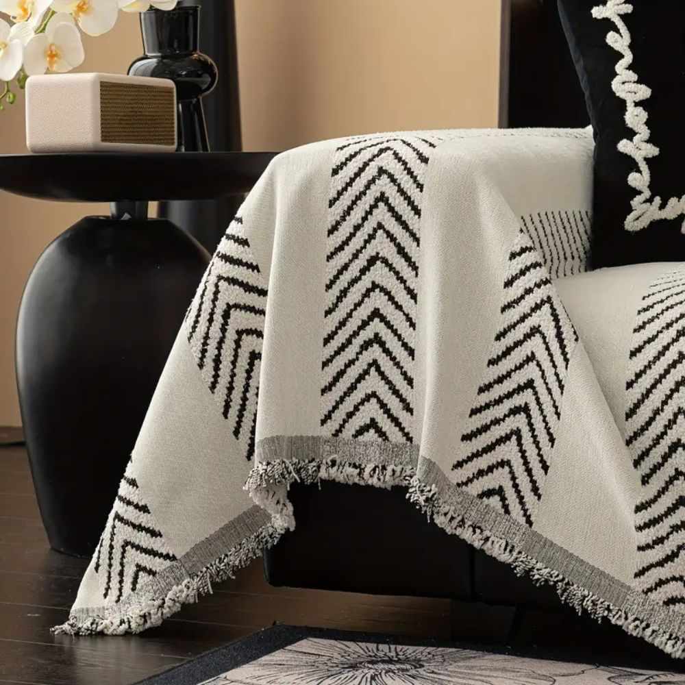 BowLift | Chevron Echo Line Sofa Cover