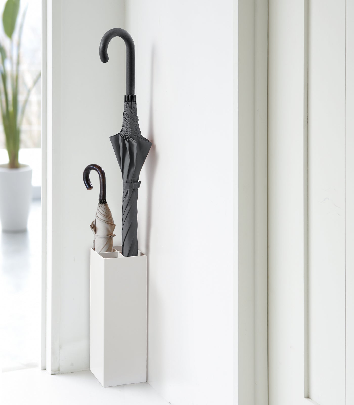 BowLift | Compact Umbrella Stand - Steel