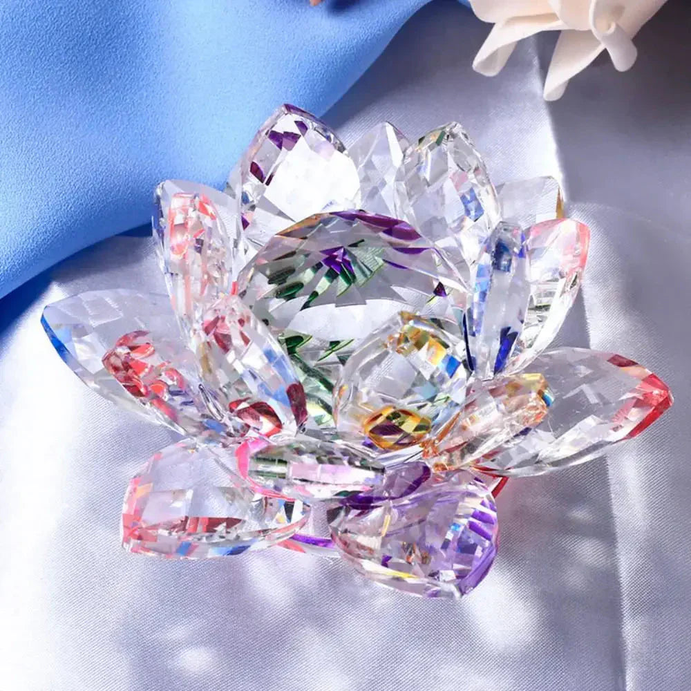 LZINA™ | Crystal Lotus Flower Figurine Home Wedding Decoration Glass Art Collection Paperweight Office Table Ornaments Souvenir Gifts