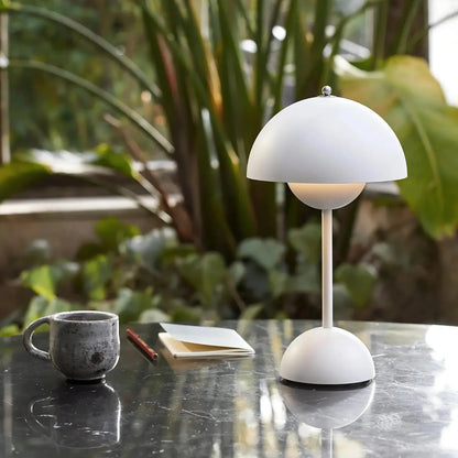 BowLift by Dorsø — Scandinavian Designer Table Lamp