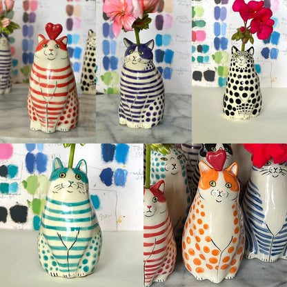 LZINA™ | Dotted Cat Vase