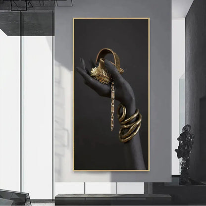 LZINA™ | Golden Lady canvas art
