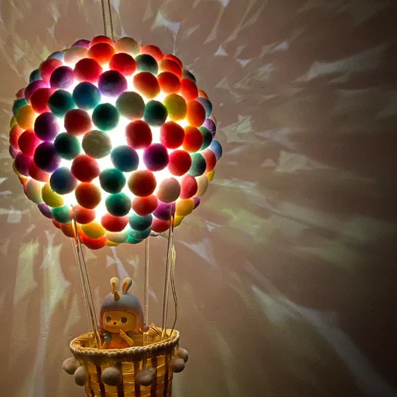 BowLift DIY Hot Air Balloon-Shaped Flying Animals Night Light