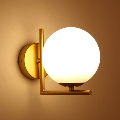 BowLift Gold Finish Wall Light – Elegant Modern Wall Sconce