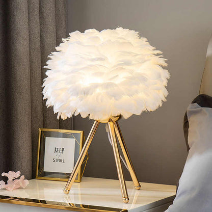 BowLift Table Lamp by FeatherLux – Dimmable Lighting with an Elegant Feather Design