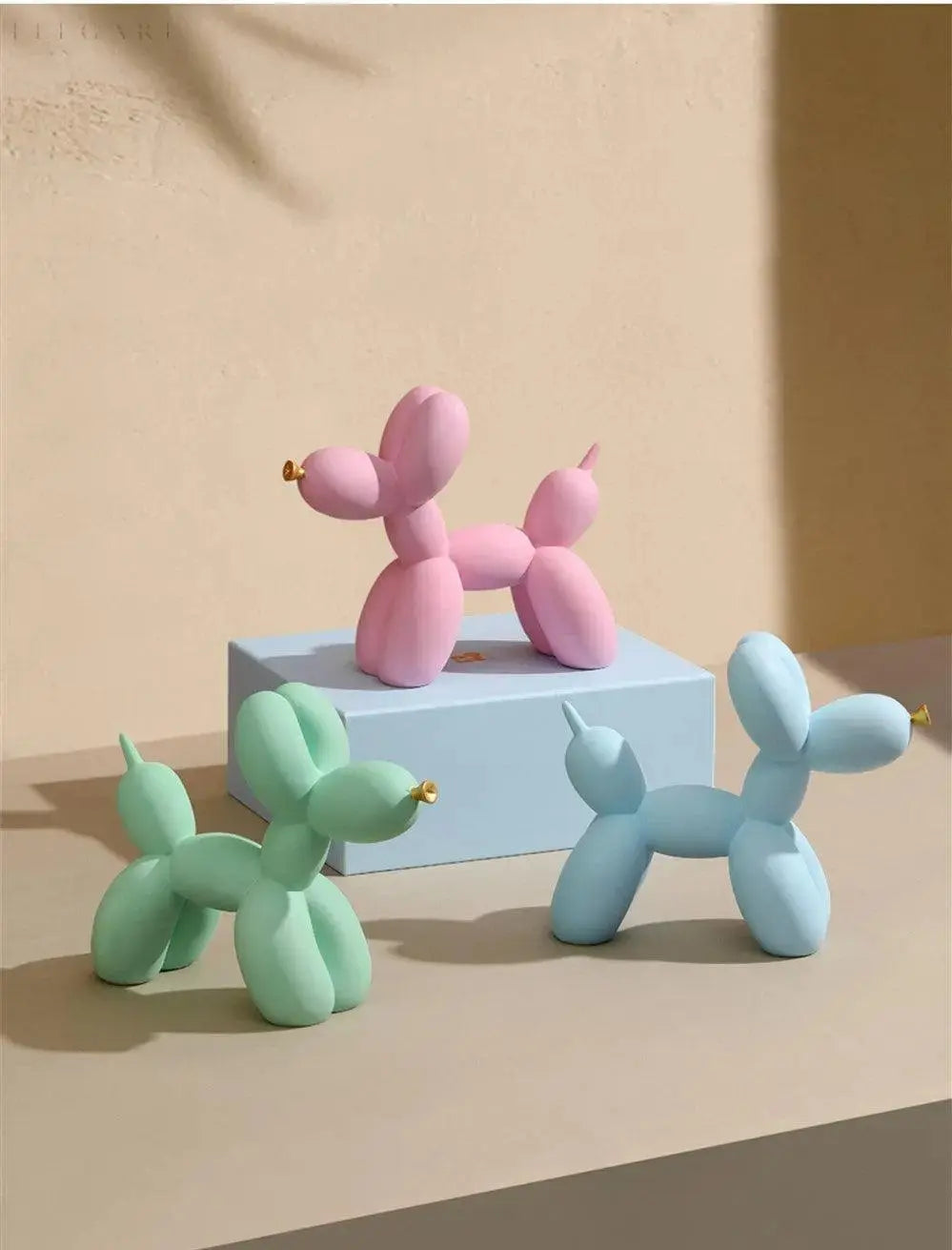LZINA™ | Haku - Balloon ornament with golden beak