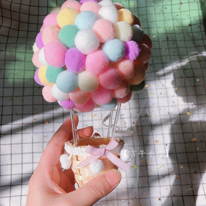 BowLift DIY Hot Air Balloon-Shaped Flying Animals Night Light