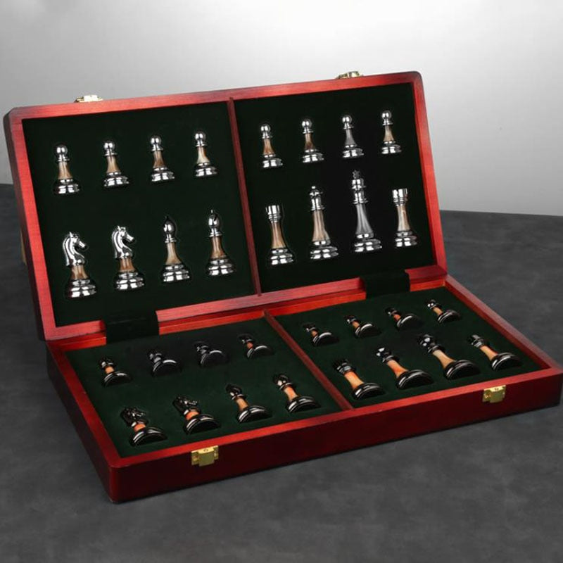 LZINA™ | Luxurious chess set made of metal with a large 45 cm wooden board