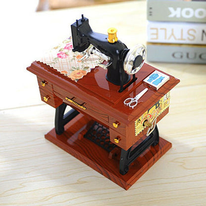 LZINA™ | Mini Craft Retro Sewing Machine Decor