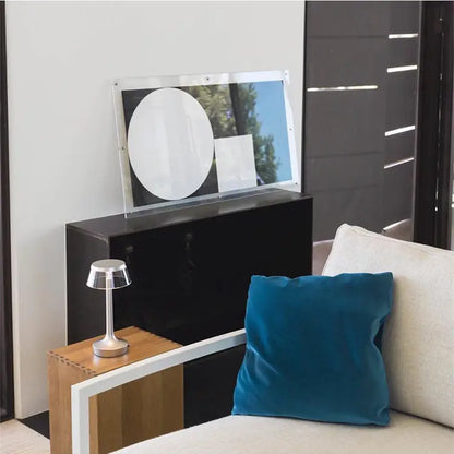 BowLift Crystal™ Touch Lamp — Sleek, Responsive Lighting at Your Fingertips