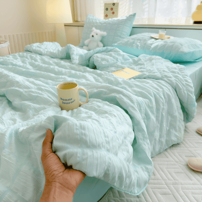 BowLift | Lightweight Breathable Summer Duvet