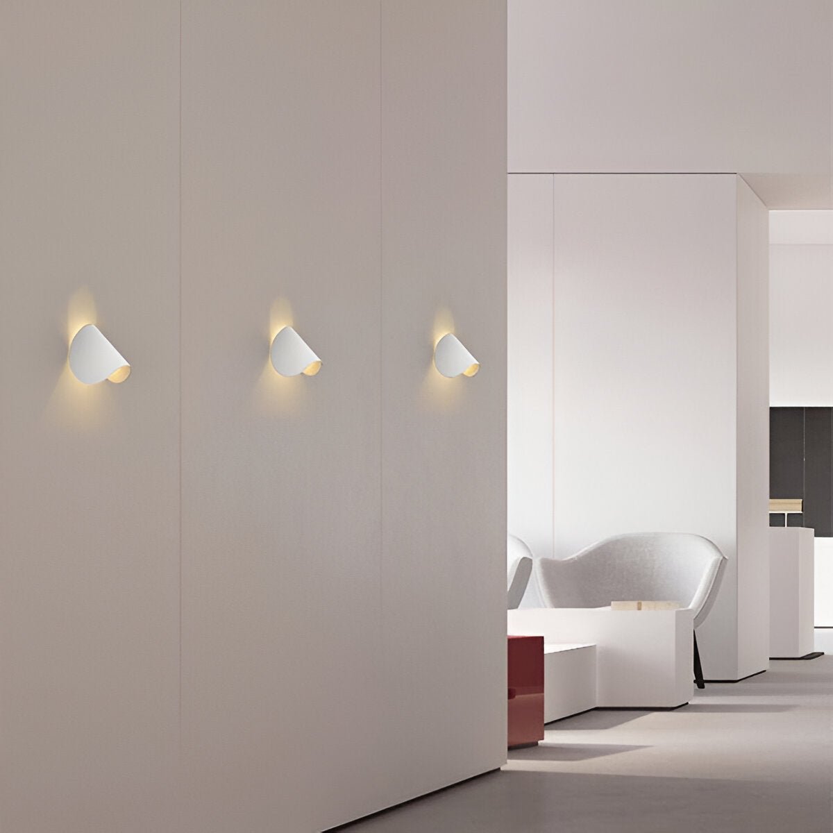 BowLift Twist Wall Lamp — Rotatable Metal Wall Light with Elegant Curved Sconce