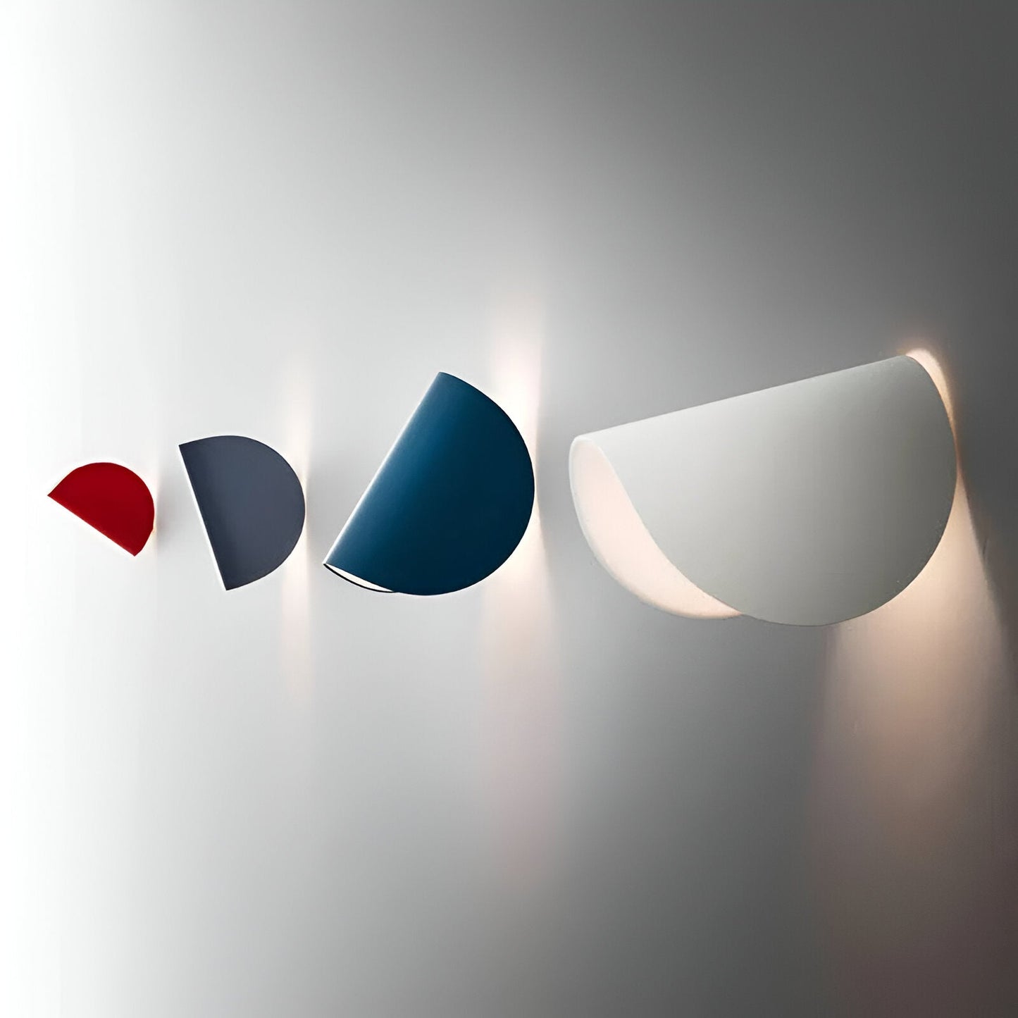 BowLift Twist Wall Lamp — Rotatable Metal Wall Light with Elegant Curved Sconce