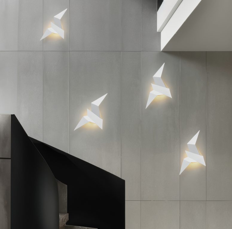 BowLift OriTori Wall Light — Geometric Origami Bird Design with Japanese-Style Aesthetic