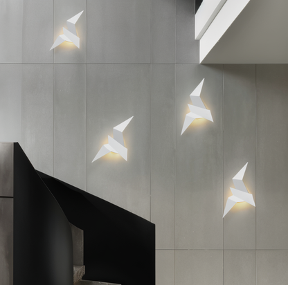BowLift OriTori Wall Light — Geometric Origami Bird Design with Japanese-Style Aesthetic