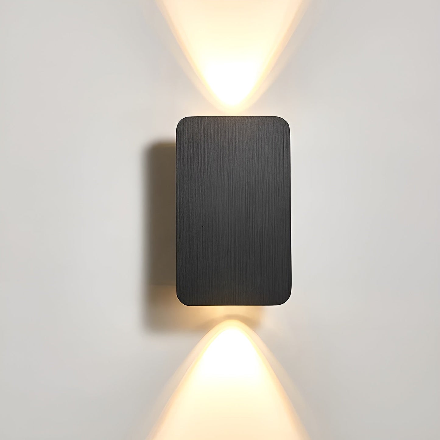 BowLift | Elegant LED wall lamp in minimalist design for your home