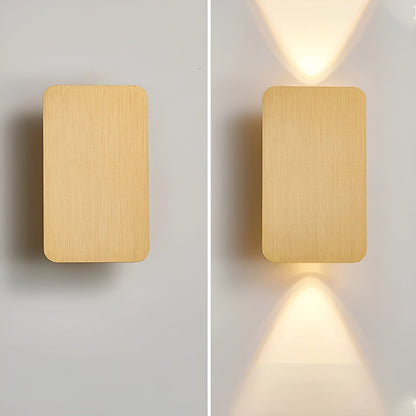 BowLift | Elegant LED wall lamp in minimalist design for your home