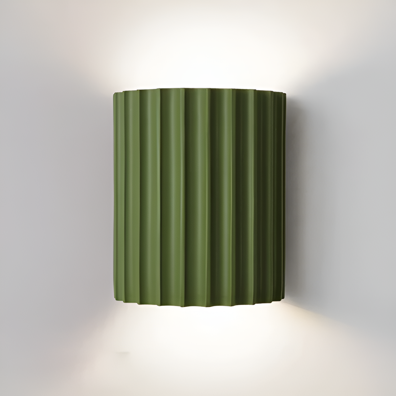 BowLift Striped Resin LED Wall Light for a Modern Nordic Ambience
