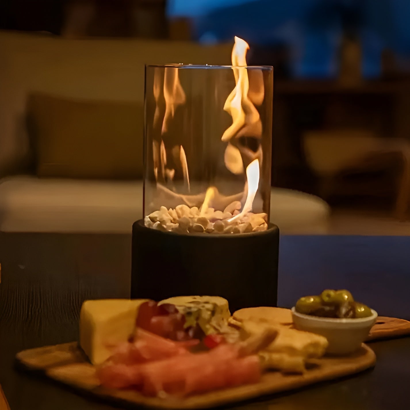 BowLift | SleekFlame - Stylish black metal base table fire pit