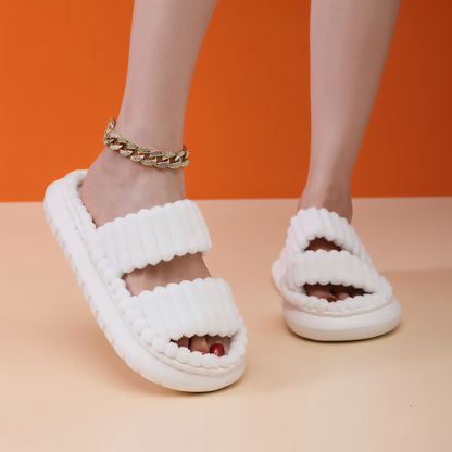 BowLift | Sofie - Lined slippers made of plush with cross band