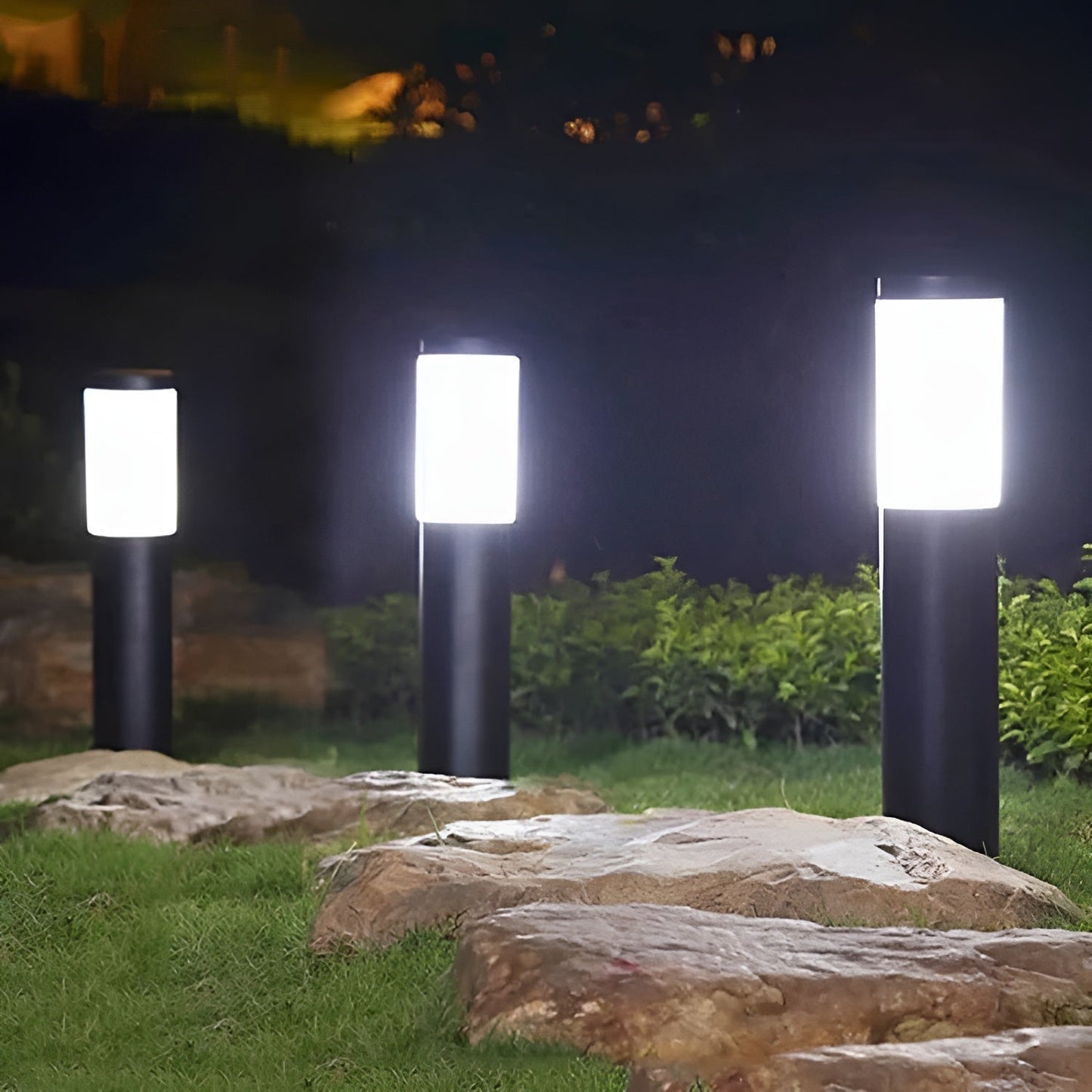 LZINA™ | SolarShimmer - Stainless Steel Solar Post Lights Outdoor Lamp