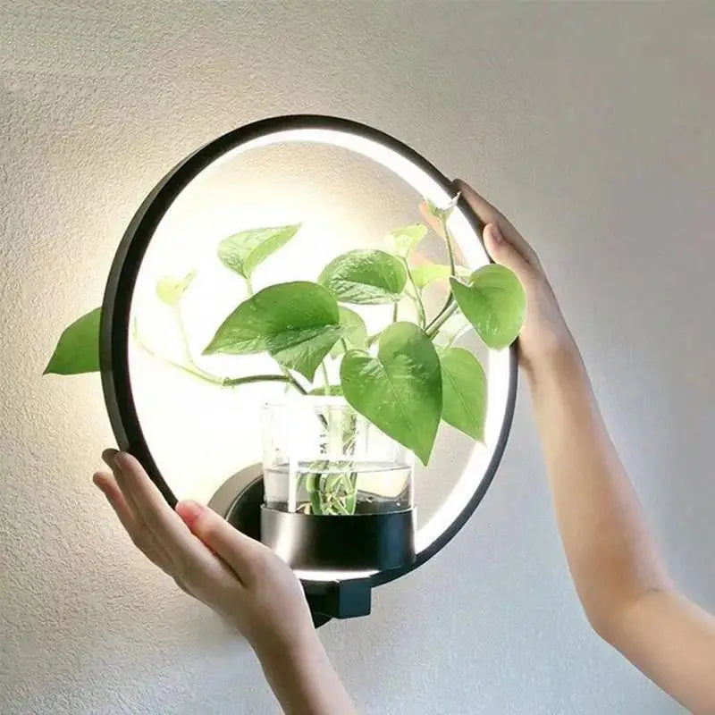 BowLift | Luminaire Sconce — Elegant Plant Wall Light for Indoor Greenery