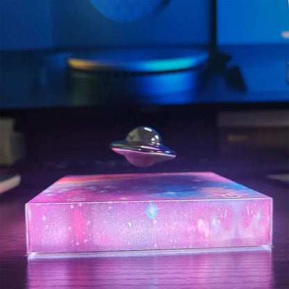 LZINA™ | Magnetic LED Night Light with Floating Spaceship Design