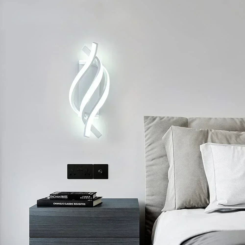 BowLift Spiral Wall Light – Sleek Helix Design for Ambient Illumination