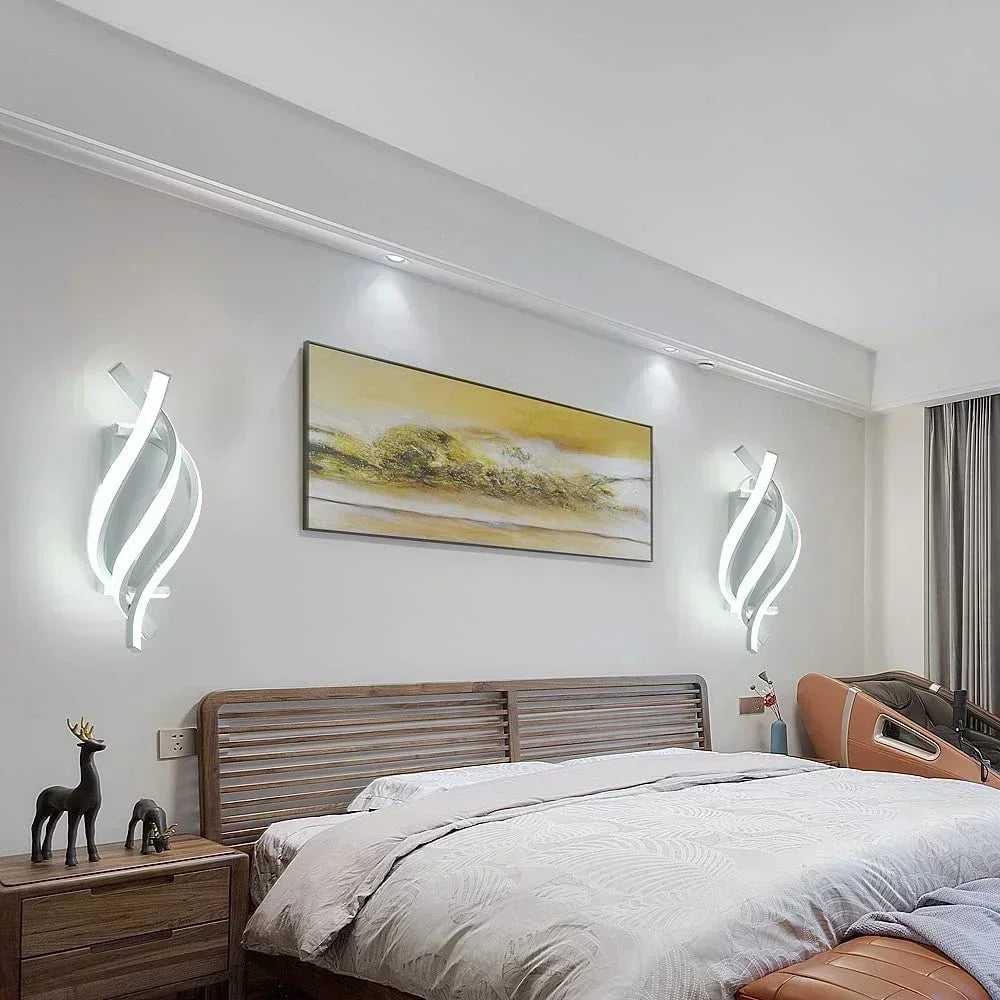 BowLift Spiral Wall Light – Sleek Helix Design for Ambient Illumination