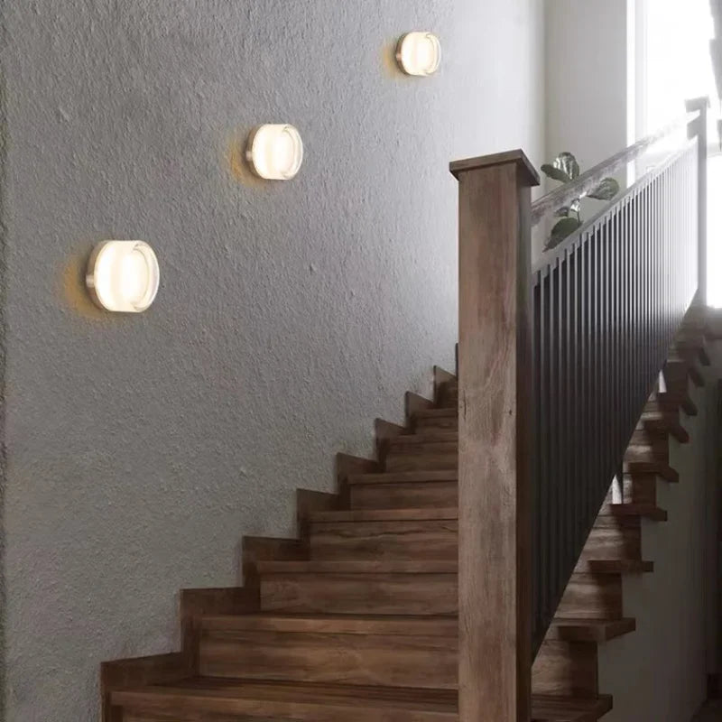 BowLift | Sleek Modern Round Wall Lamp