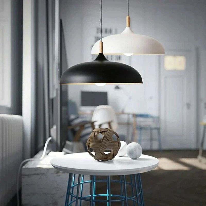 BowLift | NordicOak – Ceiling light made of northern oak