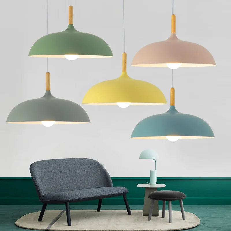 BowLift | NordicOak – Ceiling light made of northern oak
