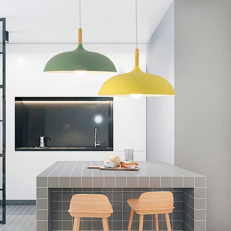 BowLift | NordicOak – Ceiling light made of northern oak