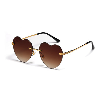 Ladies trendy heart sunglasses with mirrored lenses Bowlift