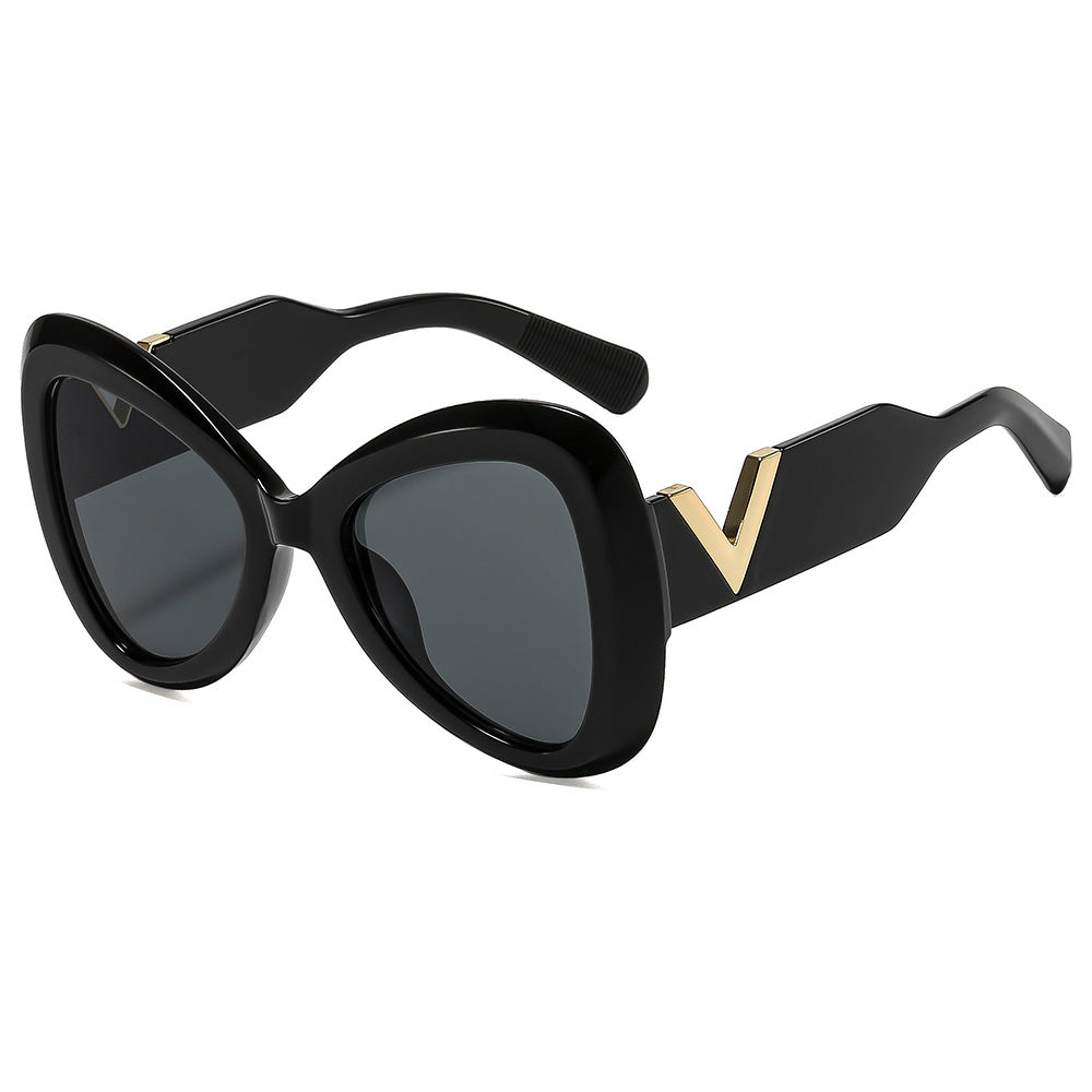 Women Cat-Eye Sunglasses with Luxurious Frame and Mirrored Lenses Bowlift