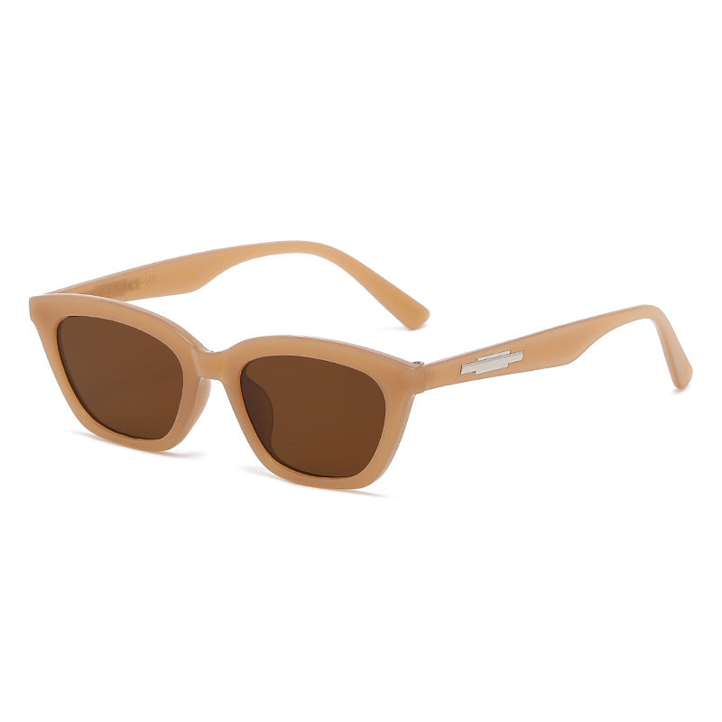 Women's fashionable Cat-Eye sunglasses with transparent frame and mirrored lenses Bowlift
